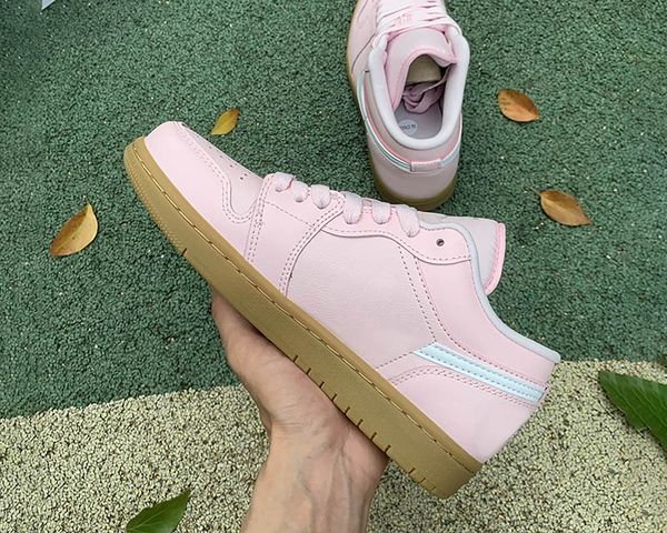 shoes the woman girl jumpman 1 pink raw rubber low classic chicago luxury design leisure sport append
shoes the woman girl jumpman 1 pink raw rubber low classic chicago luxury design leisure sport append