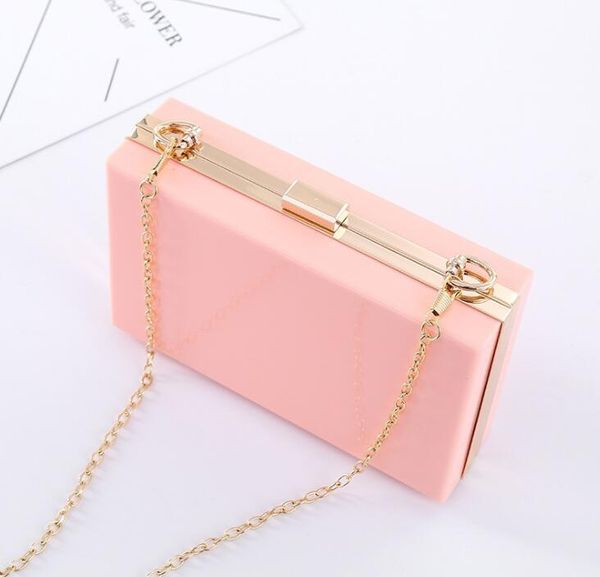transparent acrylic bag bling chain box bag clear crossbody bags clutch for women evening party
transparent acrylic bag bling chain box bag clear crossbody bags clutch for women evening party
