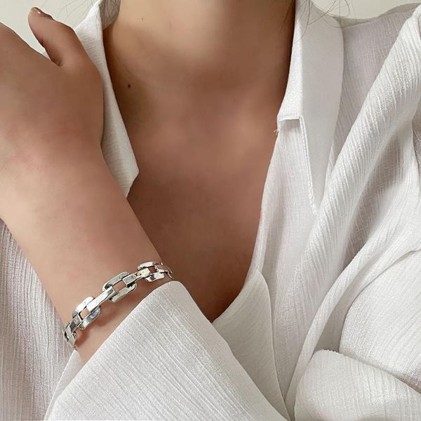 bangle gaku 2021 korean design sense silver temperament niche bow knot wild girlfriends bracelet gift ladies jewelry, Black
bangle gaku 2021 korean design sense silver temperament niche bow knot wild girlfriends bracelet gift ladies jewelry, Black