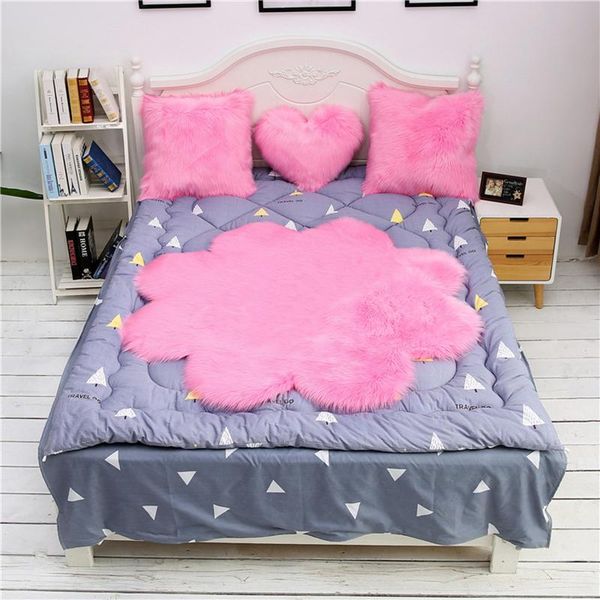 cushion/decorative pillow solid color plush carpet warm style elegant living home washable exquisite workmanship modern decor
cushion/decorative pillow solid color plush carpet warm style elegant living home washable exquisite workmanship modern decor
