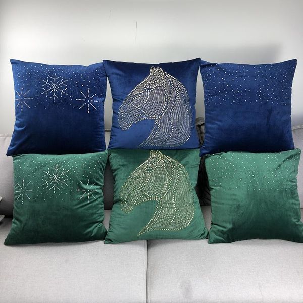 diamond-encrusted pillowcase cushion cover velvet comfortable solid luxury custom-decorated christmas cushion/decorative pillow
diamond-encrusted pillowcase cushion cover velvet comfortable solid luxury custom-decorated christmas cushion/decorative pillow