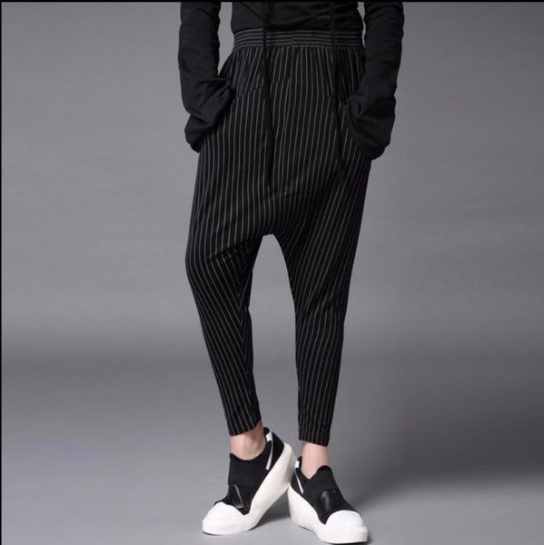 m-5xl 2021 autumn and winter men clothing personality irregular stripe elastic waist pants low-rise casual harem tide men's, Black
m-5xl 2021 autumn and winter men clothing personality irregular stripe elastic waist pants low-rise casual harem tide men's, Black