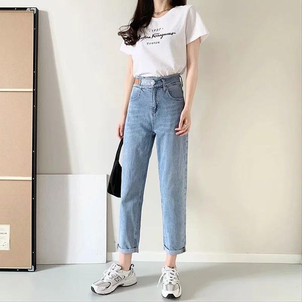 women's jeans cropped pants trend breasted shorts high waist chain decoration elastic hip lifting line wide leg street fashion loose, Blue
women's jeans cropped pants trend breasted shorts high waist chain decoration elastic hip lifting line wide leg street fashion loose, Blue