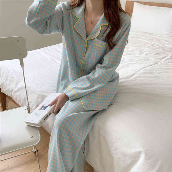 sleepwear nightwear gentle plaid two pieace suit warm cotton homewear soft casual loose fashion long sleeves pajamas set, Black;red
sleepwear nightwear gentle plaid two pieace suit warm cotton homewear soft casual loose fashion long sleeves pajamas set, Black;red
