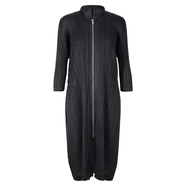 women's trench coats changpleat 2021 autumn women zipper miyak pleated fashion elastic waist stand collar large size female long coat t, Tan;black
women's trench coats changpleat 2021 autumn women zipper miyak pleated fashion elastic waist stand collar large size female long coat t, Tan;black
