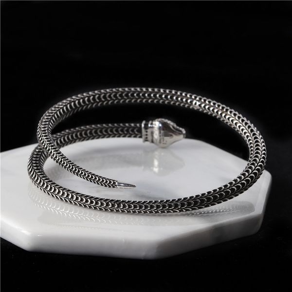 ladies fashion jewelry sterling silver scale spirit snake gear old domineering trend personalized male and female couple bracelet, Black
ladies fashion jewelry sterling silver scale spirit snake gear old domineering trend personalized male and female couple bracelet, Black