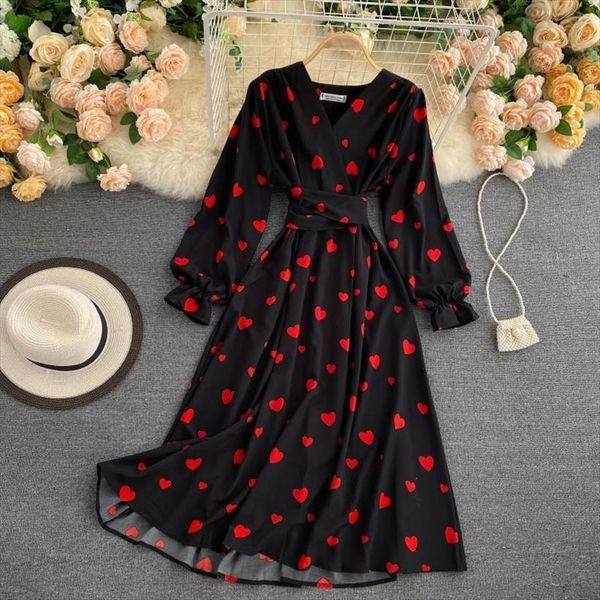 vintage love heart print women dress spring party high waist chic slim v neck bandage elegant, Black;gray
vintage love heart print women dress spring party high waist chic slim v neck bandage elegant, Black;gray