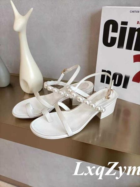 sandals summer brand design beach outdoor real leather shoes women square heel pearl decor vacation female, Black
sandals summer brand design beach outdoor real leather shoes women square heel pearl decor vacation female, Black