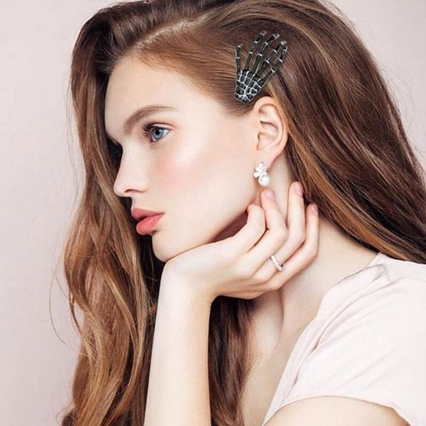 hair accessories fashion girls halloween hairpin gothic punk zombie skeleton hand clips skull barrette women 1pcs
hair accessories fashion girls halloween hairpin gothic punk zombie skeleton hand clips skull barrette women 1pcs