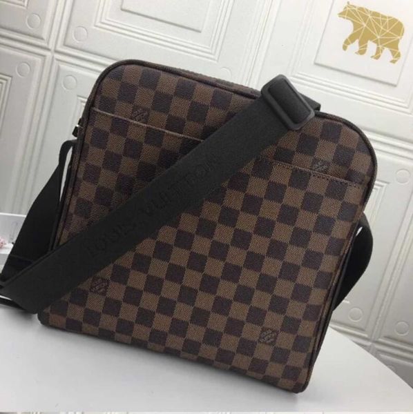 single series iconic bags brand m97037 checkered chess designer brass men handbags luxury handles shoulder city totes cross original bod
single series iconic bags brand m97037 checkered chess designer brass men handbags luxury handles shoulder city totes cross original bod