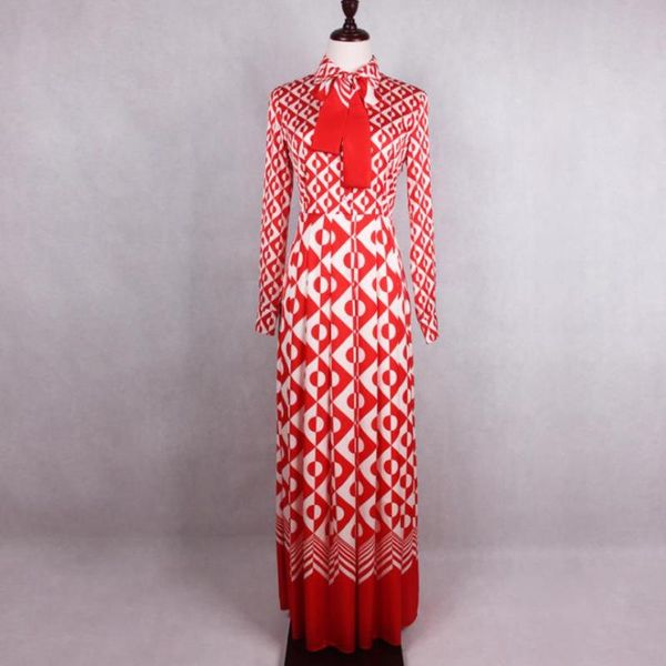 casual dresses plus size 3xl2021 spring summer fashion red pattern printing long-sleeved tie bow long dress smooth comfortable, Black;gray
casual dresses plus size 3xl2021 spring summer fashion red pattern printing long-sleeved tie bow long dress smooth comfortable, Black;gray