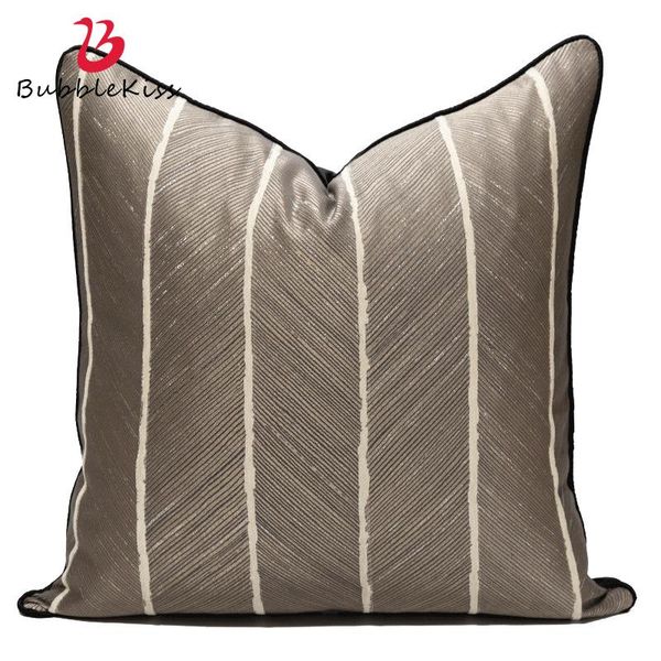 cushion/decorative pillow bubble kiss embroidered cushion cover art design luxury throw dark gold living room sofa case
cushion/decorative pillow bubble kiss embroidered cushion cover art design luxury throw dark gold living room sofa case