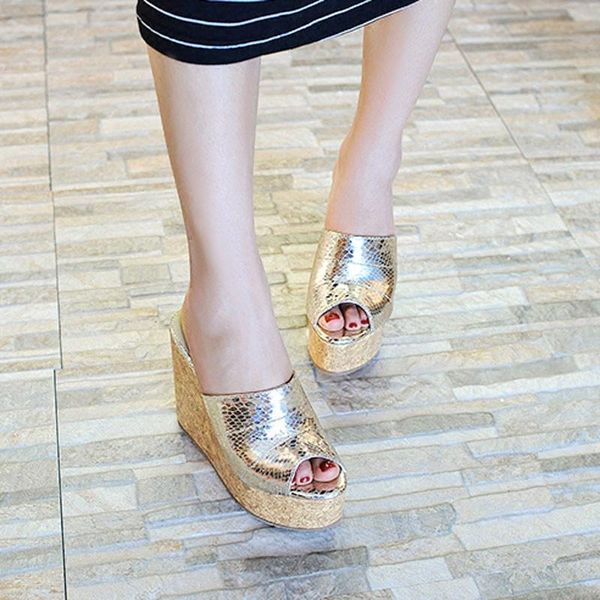 slippers plus size 30-43 slides woman beach flip flops summer peep toe wedges sandals shoes slip on female platform gold, Black
slippers plus size 30-43 slides woman beach flip flops summer peep toe wedges sandals shoes slip on female platform gold, Black