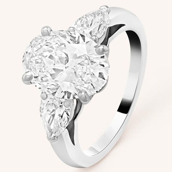 cluster rings 18k au750 white gold ring women wedding anniversary engagement party trillion oval moissanite diamond elegant trendy cute, Golden;silver
cluster rings 18k au750 white gold ring women wedding anniversary engagement party trillion oval moissanite diamond elegant trendy cute, Golden;silver