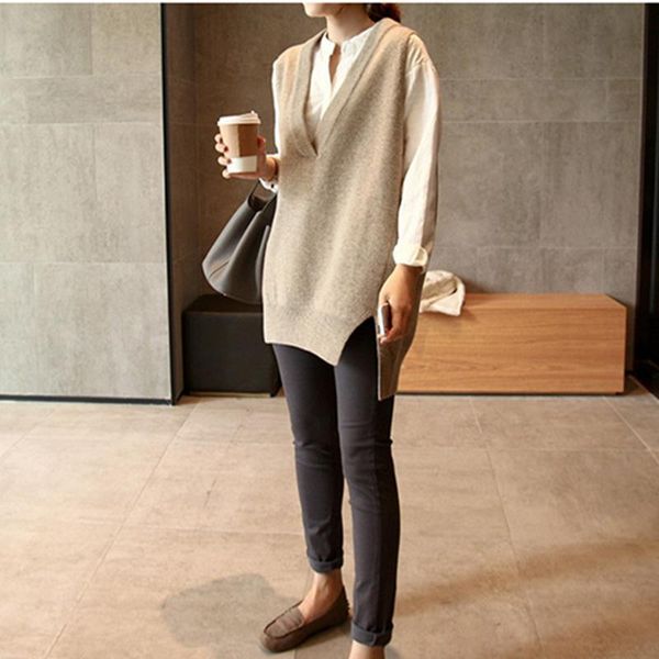 women's sweaters 2021 latest vest women front is short the back long style sleeveless mid-long v-neck loose jacket sweater female pullo, White;black
women's sweaters 2021 latest vest women front is short the back long style sleeveless mid-long v-neck loose jacket sweater female pullo, White;black