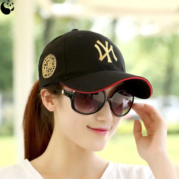 ball caps hat female summer korean trendsetter men sun fashion baseball casual cap street, Blue;gray
ball caps hat female summer korean trendsetter men sun fashion baseball casual cap street, Blue;gray