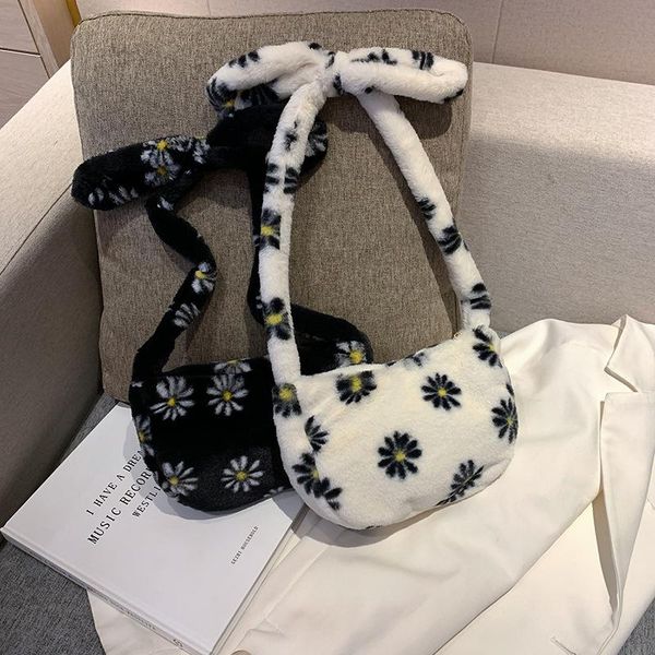 evening bags autumn and winter plush bag women 2021 trend cute small fresh flowers simple one-shoulder diagonal
evening bags autumn and winter plush bag women 2021 trend cute small fresh flowers simple one-shoulder diagonal