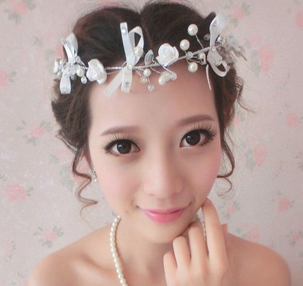 hair clips & barrettes handmade lace bowknot resin flower pearl bridal accessories jewelry wedding headband/hairbands, Golden;silver
hair clips & barrettes handmade lace bowknot resin flower pearl bridal accessories jewelry wedding headband/hairbands, Golden;silver