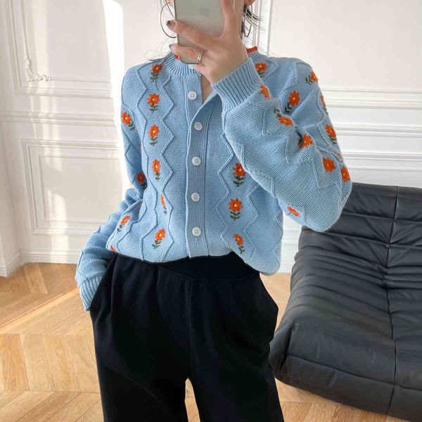 sweaters flowers embroideried women knit cardigan lady o-neck long sleeve loose single-breasted sweater coat female fashion knitwear, White;black
sweaters flowers embroideried women knit cardigan lady o-neck long sleeve loose single-breasted sweater coat female fashion knitwear, White;black