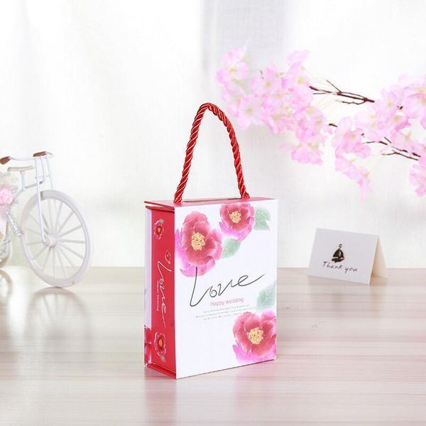 gift wrap 4pcs portable wedding candy box favors paper bag packaging for guests party decoration supplies
gift wrap 4pcs portable wedding candy box favors paper bag packaging for guests party decoration supplies