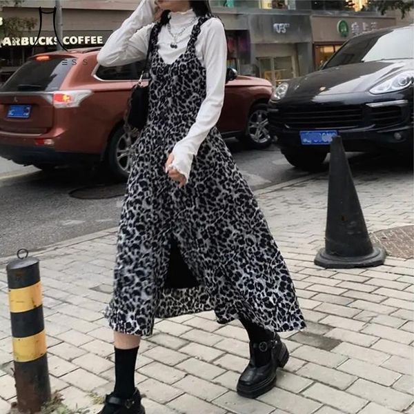 casual dresses heydress 2021 women a-line loose lady v-neck korean high street autumn students vintage leopard 2pc set vestidos, Black;gray
casual dresses heydress 2021 women a-line loose lady v-neck korean high street autumn students vintage leopard 2pc set vestidos, Black;gray