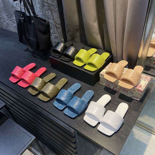 fashion women slippers sandals classic woman falt slipper square mules shoe ladies party high heels slides dress shoes with box, Black
fashion women slippers sandals classic woman falt slipper square mules shoe ladies party high heels slides dress shoes with box, Black