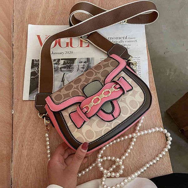 luxury handbags fashionable women's new niche design 2021 autumn portable messenger single shoulder bag
luxury handbags fashionable women's new niche design 2021 autumn portable messenger single shoulder bag