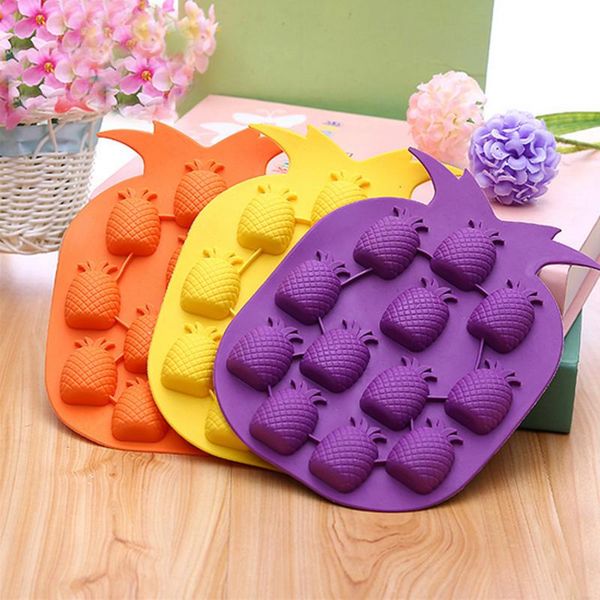 baking moulds 1pc silicone form pineapple pattern ice cube mold for bar party drink jelly tray e maker mould kitchen accessories
baking moulds 1pc silicone form pineapple pattern ice cube mold for bar party drink jelly tray e maker mould kitchen accessories