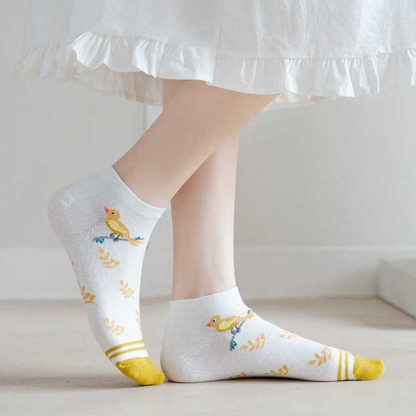 socks socks shallow mouth pure cotton thin style fashionable and breathable cute cartoon spring summer boat girl, Black
socks socks shallow mouth pure cotton thin style fashionable and breathable cute cartoon spring summer boat girl, Black