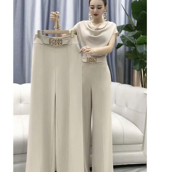women's two piece pants 2021 summer women office ladies clothing suit solid short sleeve pile collar crop high waist straight wide leg, White
women's two piece pants 2021 summer women office ladies clothing suit solid short sleeve pile collar crop high waist straight wide leg, White
