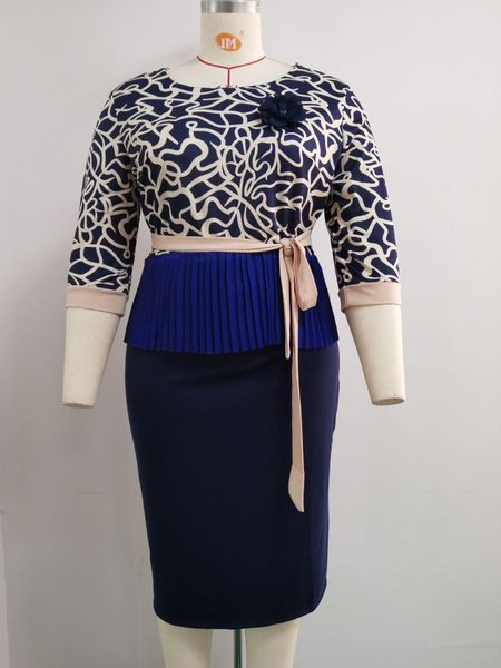 2xl-6xl printed two-piece skirt african plus size women's and with corsage + belt fashion high-quality suit 2021 ethnic clothing, Red
2xl-6xl printed two-piece skirt african plus size women's and with corsage + belt fashion high-quality suit 2021 ethnic clothing, Red