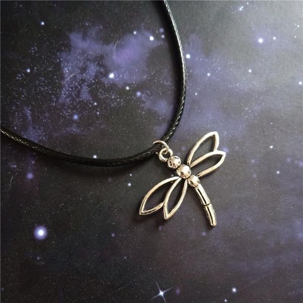 chokers dragonfly charm choker necklace, black leather choker, cute insect pendant, punk necklace for man woman, Golden;silver
chokers dragonfly charm choker necklace, black leather choker, cute insect pendant, punk necklace for man woman, Golden;silver