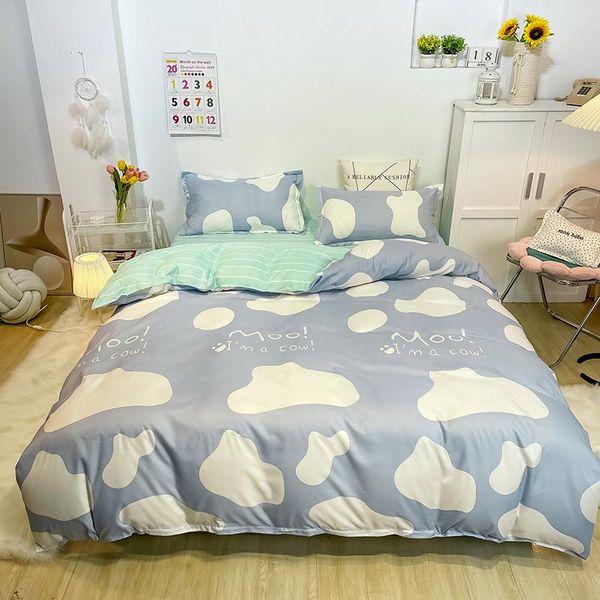 bedding sets set 4 in 1,microfiber 1 duvet cover,2 pillow shams and bed sheet,,king,twin,full size,smooth&soft high quality
bedding sets set 4 in 1,microfiber 1 duvet cover,2 pillow shams and bed sheet,,king,twin,full size,smooth&soft high quality