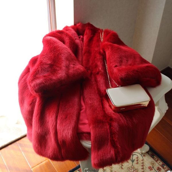 blends women winter fashion oversize v-neck faux coat elegant thick warm outerwear fake fur medium long overcoats red a187, Black
blends women winter fashion oversize v-neck faux coat elegant thick warm outerwear fake fur medium long overcoats red a187, Black