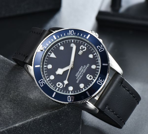 mens watches fashion classic gifts for men leather strap quartz watch business waterproof sport wristwatches relogio masculino, Slivery;brown
mens watches fashion classic gifts for men leather strap quartz watch business waterproof sport wristwatches relogio masculino, Slivery;brown