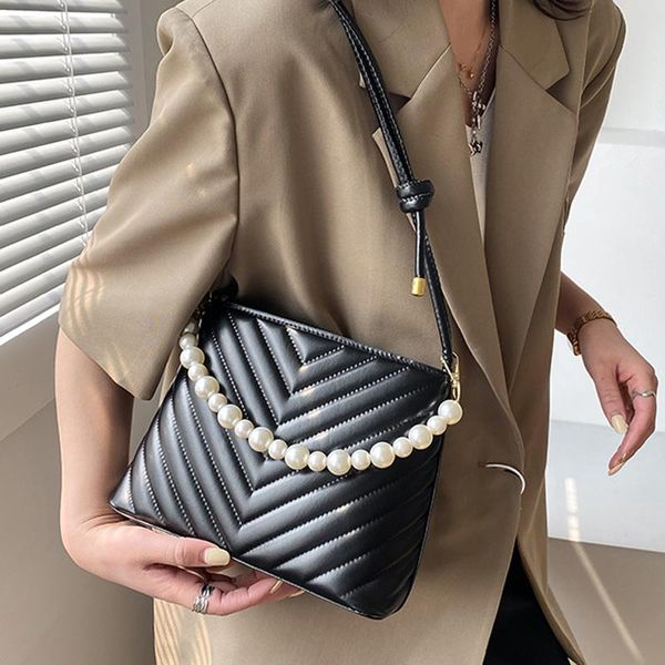 cross body pearl decoration fashion design pu leather women shoulder bags 2021 stripe pattern crossbody bag female woman 
cross body pearl decoration fashion design pu leather women shoulder bags 2021 stripe pattern crossbody bag female woman