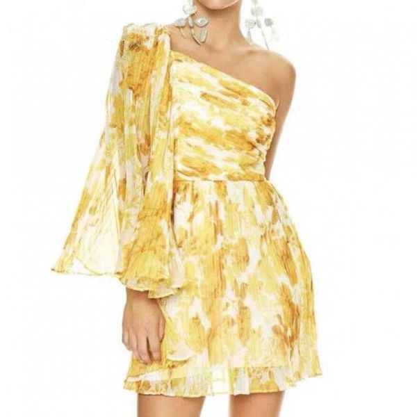 casual dresses women off shoulder dress flare sleeve asymmetry yellow printing irregular 2021 fashion, Black;gray
casual dresses women off shoulder dress flare sleeve asymmetry yellow printing irregular 2021 fashion, Black;gray