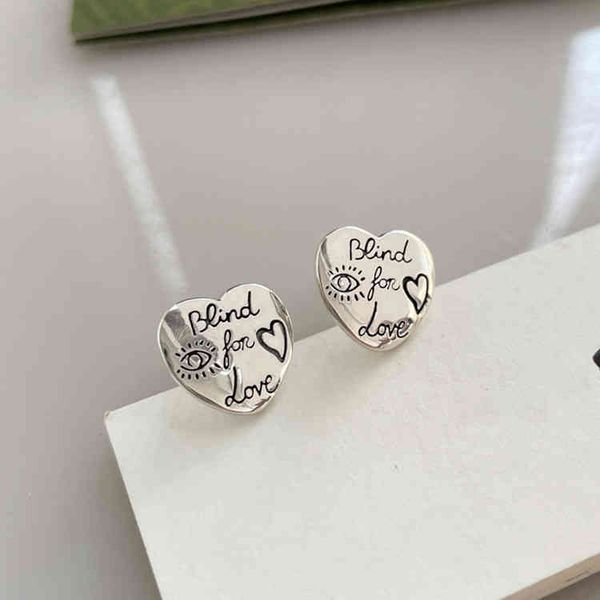 factory wholesale 925 silver love shaped fearless flower and bird ancient blind for love earrings for men and women, Golden
factory wholesale 925 silver love shaped fearless flower and bird ancient blind for love earrings for men and women, Golden