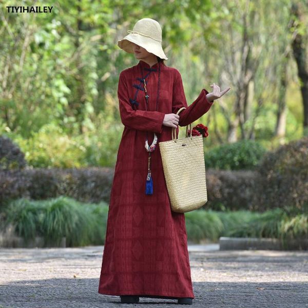 casual dresses tiyihailey 2021 a-line long maxi dress women full sleeve print winter thick fleece warm inside vintage cheongsam, Black;gray
casual dresses tiyihailey 2021 a-line long maxi dress women full sleeve print winter thick fleece warm inside vintage cheongsam, Black;gray