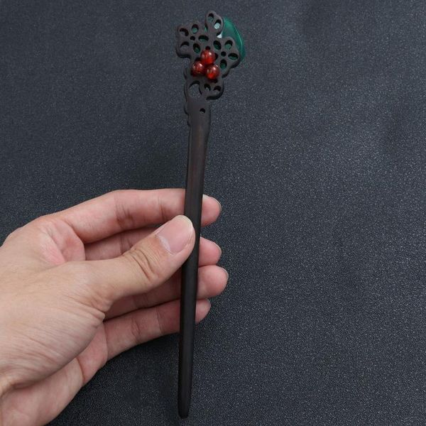 hair clips classical ebony agate hairpin vintage blackwood accessories for female (leaf pattern is random)
hair clips classical ebony agate hairpin vintage blackwood accessories for female (leaf pattern is random)