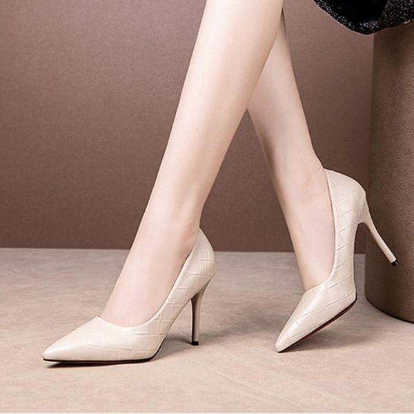 dress shoes black heels embossing pumps nice spring autumn pointed toe women super high office party 8455g
dress shoes black heels embossing pumps nice spring autumn pointed toe women super high office party 8455g