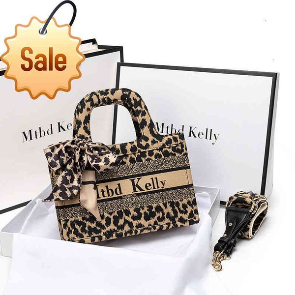 diana bag female leopard print 2021 new fashion casual embroidery single shoulder messenger bag women's net red handbag
diana bag female leopard print 2021 new fashion casual embroidery single shoulder messenger bag women's net red handbag
