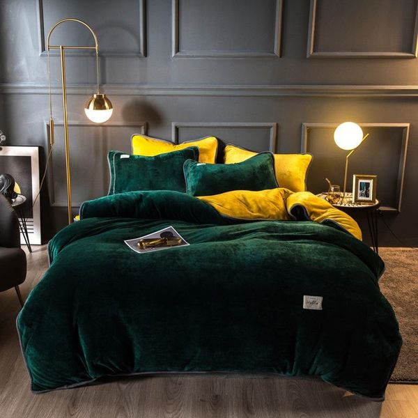 bedding sets thickened milk velvet four-piece winter coral bed linen three-dimensional contrast color edging double-sided plus quilt cover
bedding sets thickened milk velvet four-piece winter coral bed linen three-dimensional contrast color edging double-sided plus quilt cover