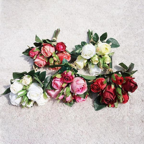 9pcs/bouquet romantic faux flowers realistic beautiful nice-looking artificial rose fake silk for home deskbalcony decorative & wreaths
9pcs/bouquet romantic faux flowers realistic beautiful nice-looking artificial rose fake silk for home deskbalcony decorative & wreaths