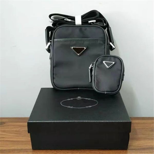 Designer luxuryMens Luxury Black Phone Bags Designers 2-piece Crossbody Bags Mens Mini Nylon Shoulder Bags fashion Messenger bag Triangle wi
Designer luxuryMens Luxury Black Phone Bags Designers 2-piece Crossbody Bags Mens Mini Nylon Shoulder Bags fashion Messenger bag Triangle wi