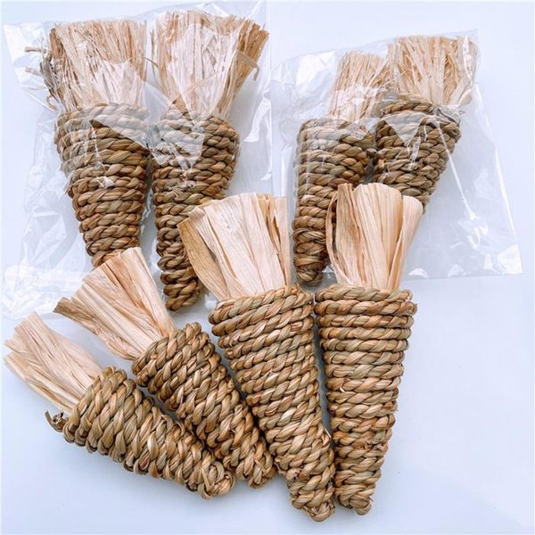 small animal supplies grinding teeth pie pets hamster animals guniea-pig toys from nature ball grass carrot
small animal supplies grinding teeth pie pets hamster animals guniea-pig toys from nature ball grass carrot