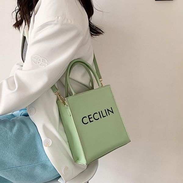women's fashion designer shoulder handbags totes versatile trendy messenger bags female summer crossbody
women's fashion designer shoulder handbags totes versatile trendy messenger bags female summer crossbody