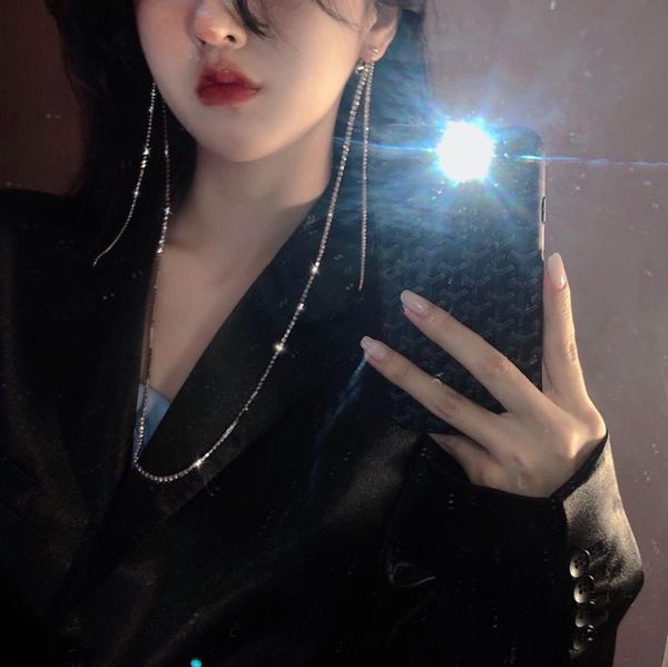 hoop & huggie personality design sense 2021 trendy ins style super long temperamental earrings fashion special-interest ear stud, Golden;silver
hoop & huggie personality design sense 2021 trendy ins style super long temperamental earrings fashion special-interest ear stud, Golden;silver