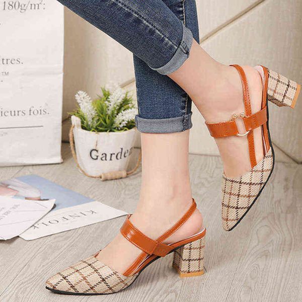 summer high women sandals metal decor square heels comfort ladies pumps breathable female beach sandalias mujer plus size 220315, Black
summer high women sandals metal decor square heels comfort ladies pumps breathable female beach sandalias mujer plus size 220315, Black