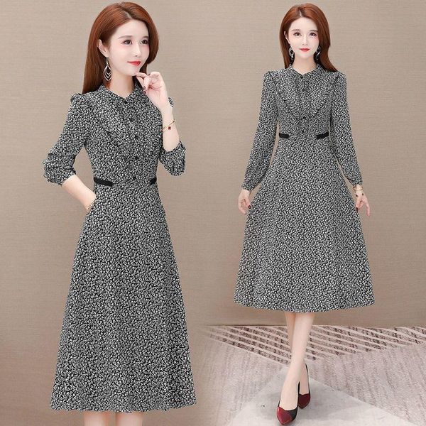 casual dresses 2021 women summer o-neck loose flowers female vintage elegant printed ladies long sleeve fashionable vestidos h15, Black;gray
casual dresses 2021 women summer o-neck loose flowers female vintage elegant printed ladies long sleeve fashionable vestidos h15, Black;gray